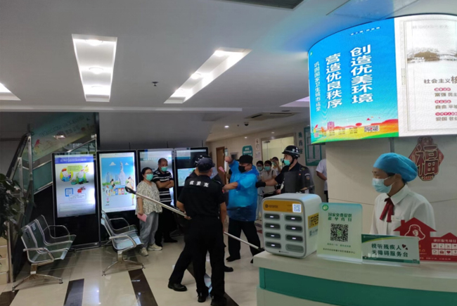 合肥保安公司優(yōu)派克開展反恐防暴演練，筑牢社區(qū)衛(wèi)生服務中心安全屏障